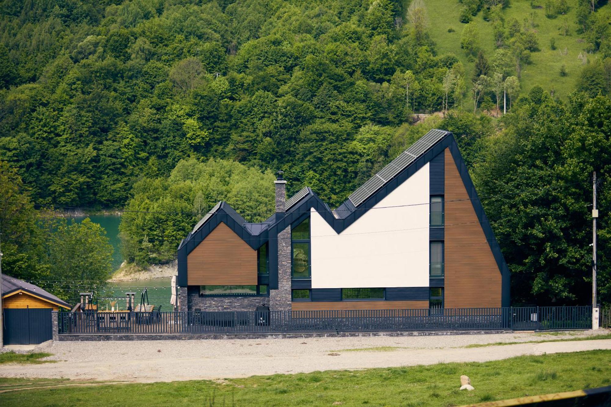 Utopia Lake View Teşila Exteriér fotografie